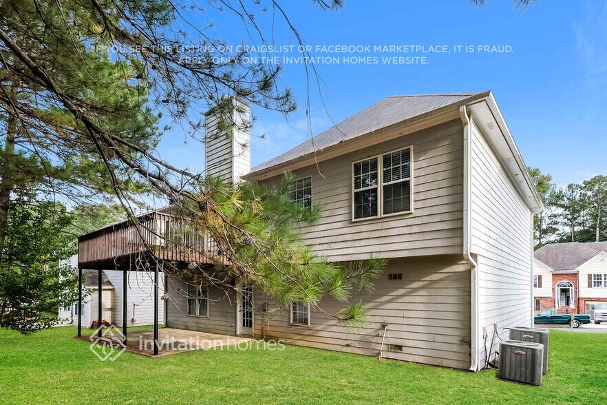 Building Photo - 421 Oak Vista Ct