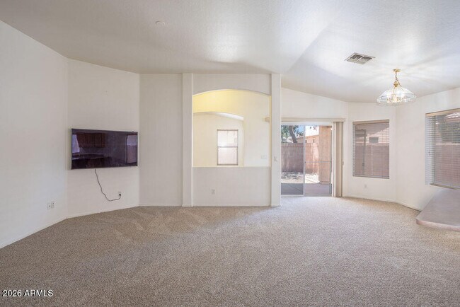 Building Photo - 6762 W Del Mar Ln
