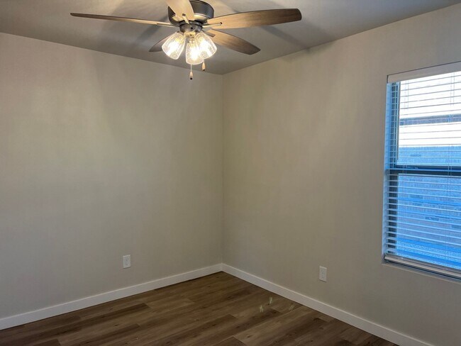 Building Photo - NEW 3 BEDROOM HOME IN ELM MEADOWS!