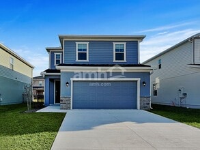 Building Photo - 5957 Sycamore Pl St