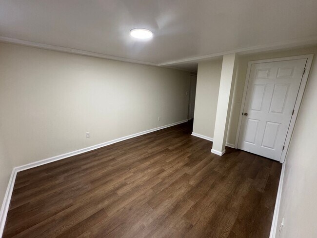 Building Photo - 4521 Northridge St NE
