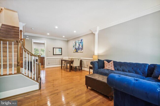 Building Photo - 1703 Potomac Greens Dr