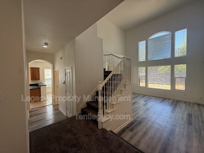 Building Photo - 4312 Accordion Wy