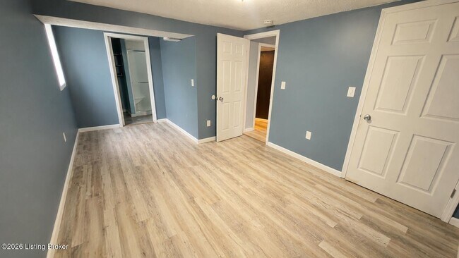 Building Photo - 9303 Cinderella Ln