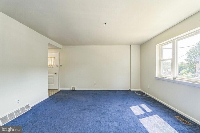 Building Photo - 881 Ronnie Ln