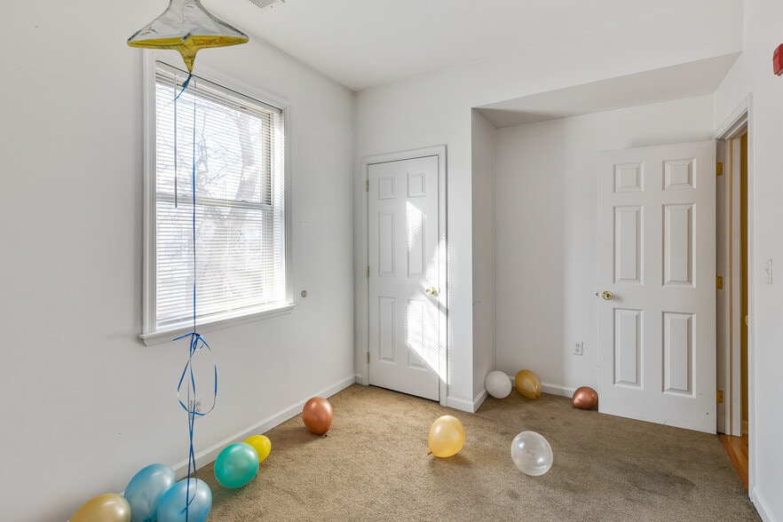 Building Photo - 1816 N 17th St