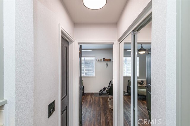 Building Photo - 842 Granby Ave