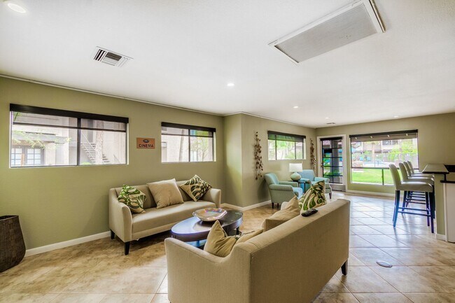 Building Photo - Bella Vita Condo-two bed, two bath in Scottsdale