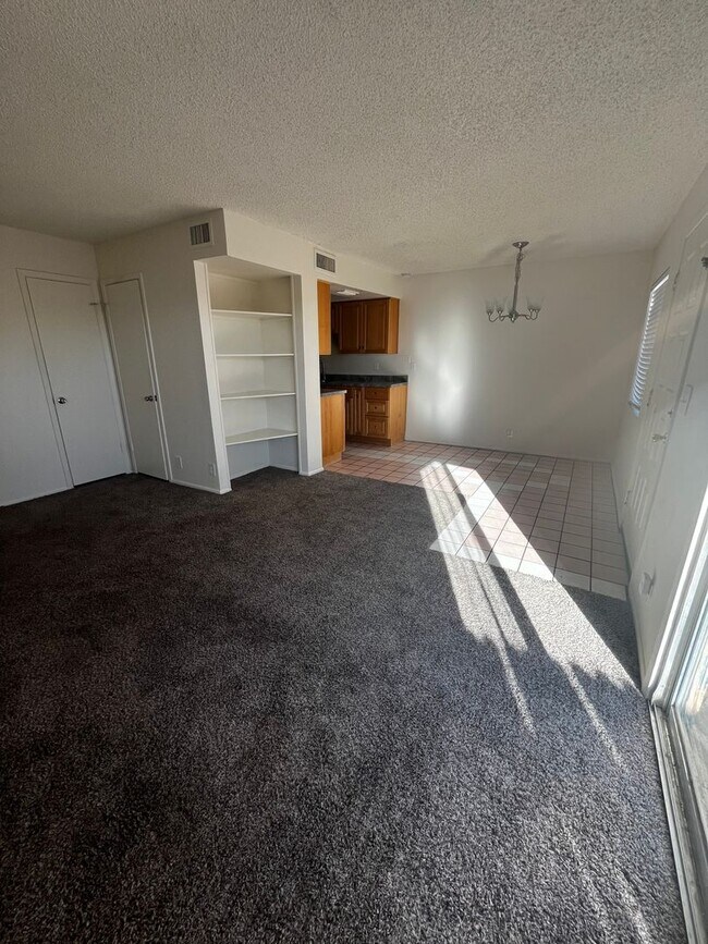 Building Photo - Chandler Townhome for rent!