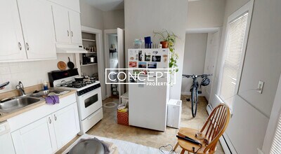 Building Photo - 9 Elmer St