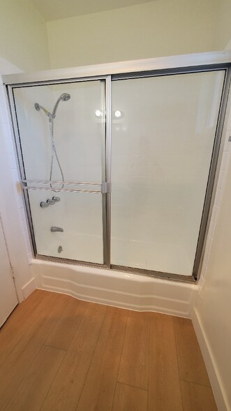 Building Photo - 1230 W Hillandale Ave