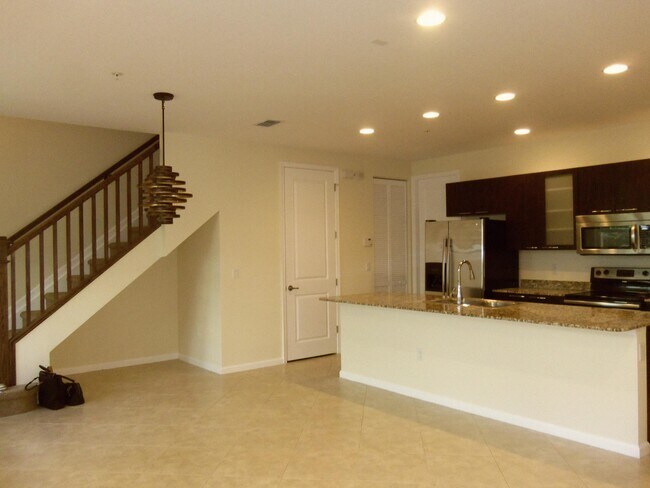 Building Photo - 1429 NW 48th St