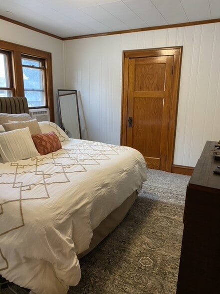 Bedroom 2 - 535 N 53rd St