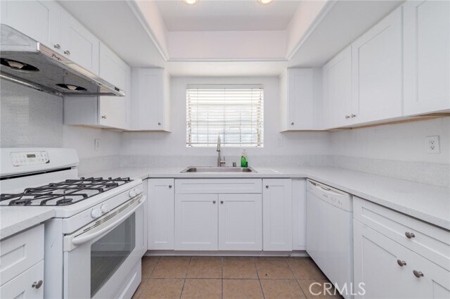 Building Photo - 612 San Gabriel Blvd