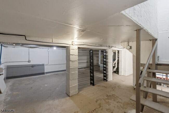 Building Photo - 21 Mildred Terrace