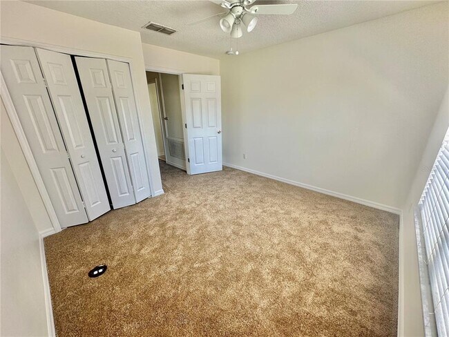 Building Photo - 3745 Clubside Pointe Dr