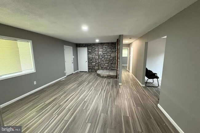 Building Photo - 6650 Chicamuxen Rd