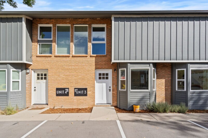 Building Photo - 1618 Banyan Dr