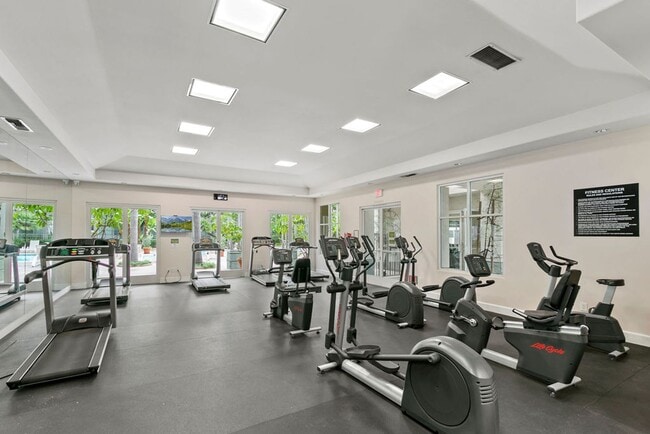 Building Photo - Elegant Furnished Penthouse Retreat with Treetop Views