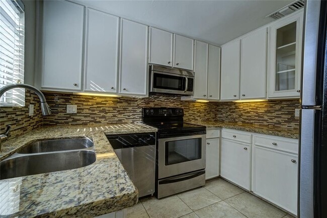 Building Photo - 6321 Crab Orchard Rd