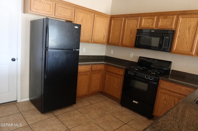 Building Photo - 10672 Canyon Sage Dr
