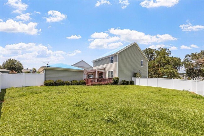 Building Photo - 3190 Coneflower Dr