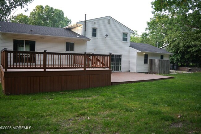 Building Photo - 221 New Central Ave