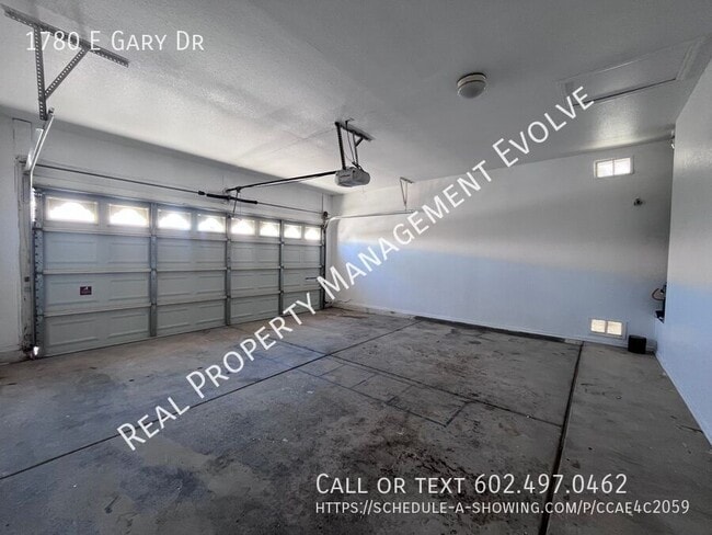 Building Photo - 1780 E Gary Dr