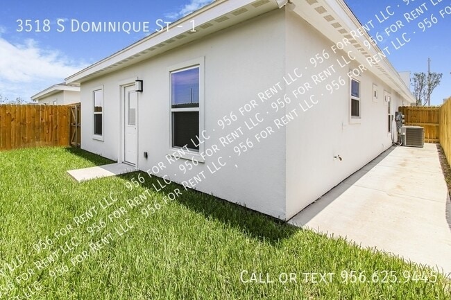 Building Photo - 3518 S Dominique St