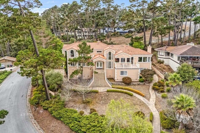 Building Photo - 1 Overlook Pl