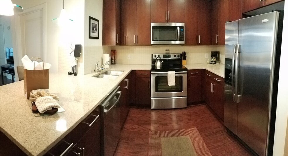 Building Photo - 4 W Martin Luther King Jr Blvd