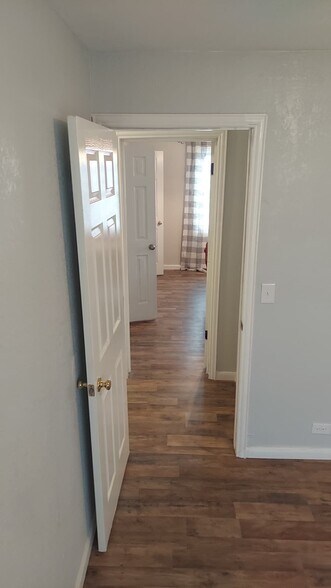 Building Photo - 1202 Anna Lee Dr