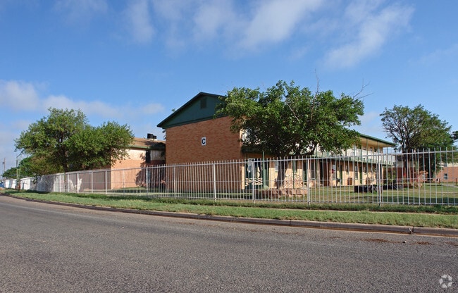 Building Photo - Juniper Apartments