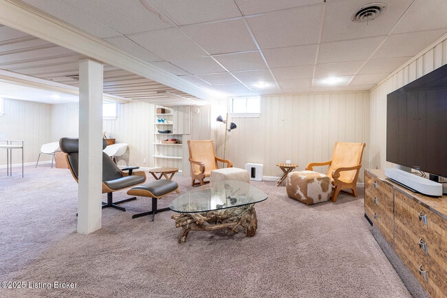 Building Photo - 3725 Warner Ave