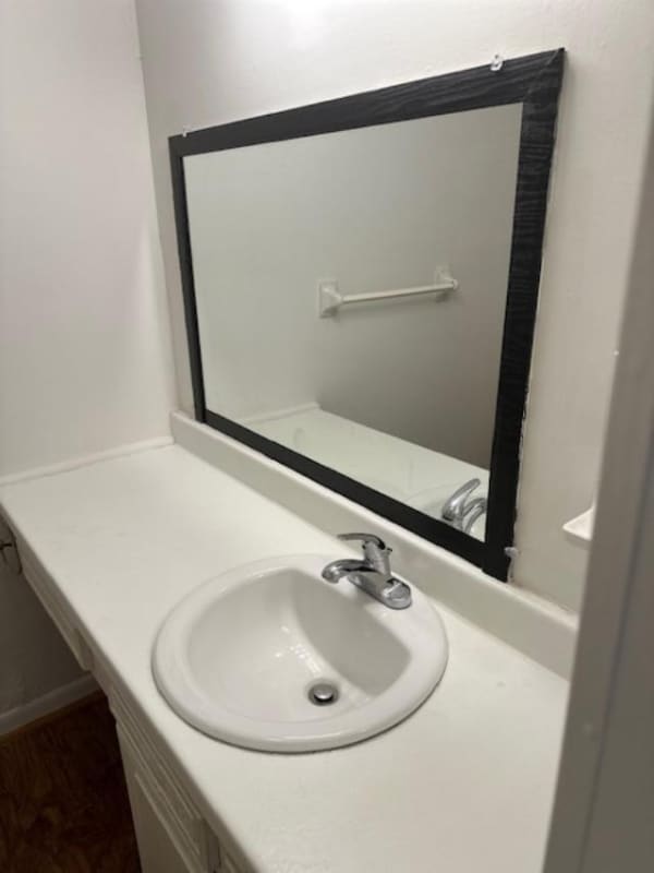 Building Photo - 415 N Oceana Blvd