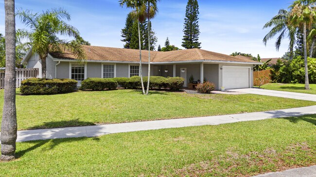 Building Photo - 4114 Bay Laurel Way