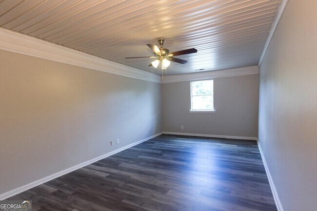 Building Photo - 1312 Cooper Rd