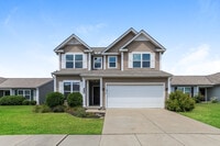 Building Photo - 237 Hennepin Dr