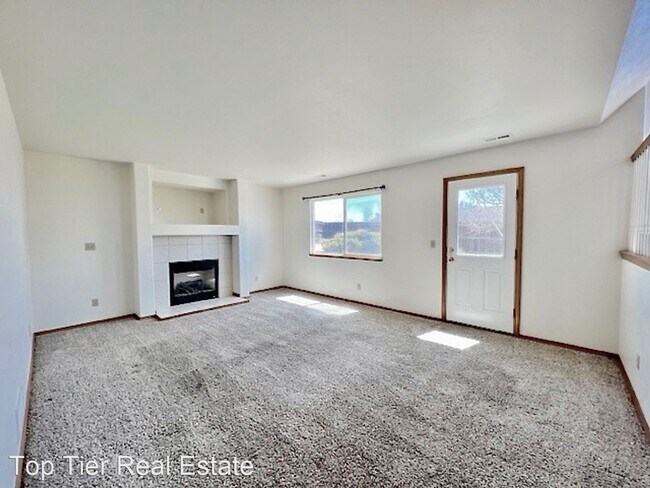Building Photo - 4 br, 3 bath House - 4275 Addax Court