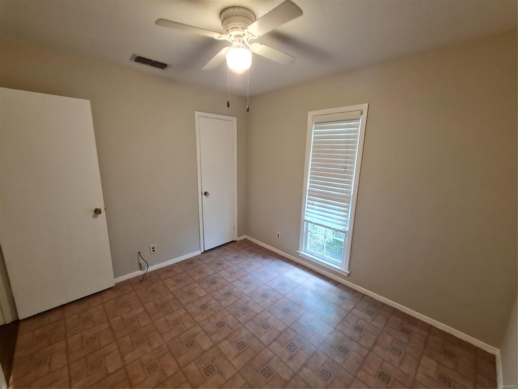 Building Photo - 516 Lawndale Ln