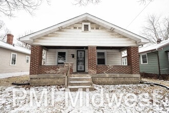 Building Photo - "Charming 2-Bedroom Gem in Indianapolis with Spacious 1736 Sq. Ft. Layout!"