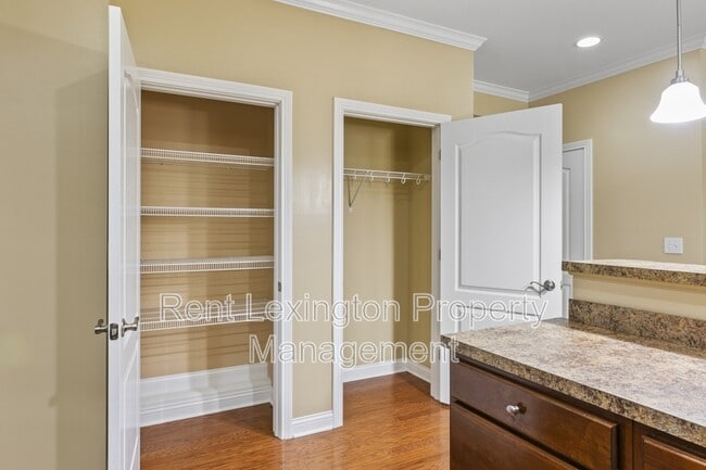 Building Photo - 4464 Stuart Hall Blvd