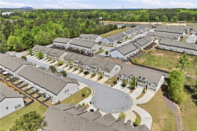 Building Photo - 2730 Kemp Ct