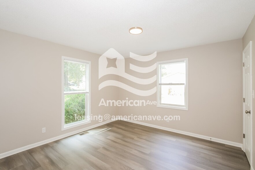 Building Photo - 448 Bussey Ave