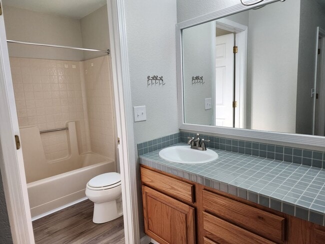 Building Photo - Home For Rent in Carson City