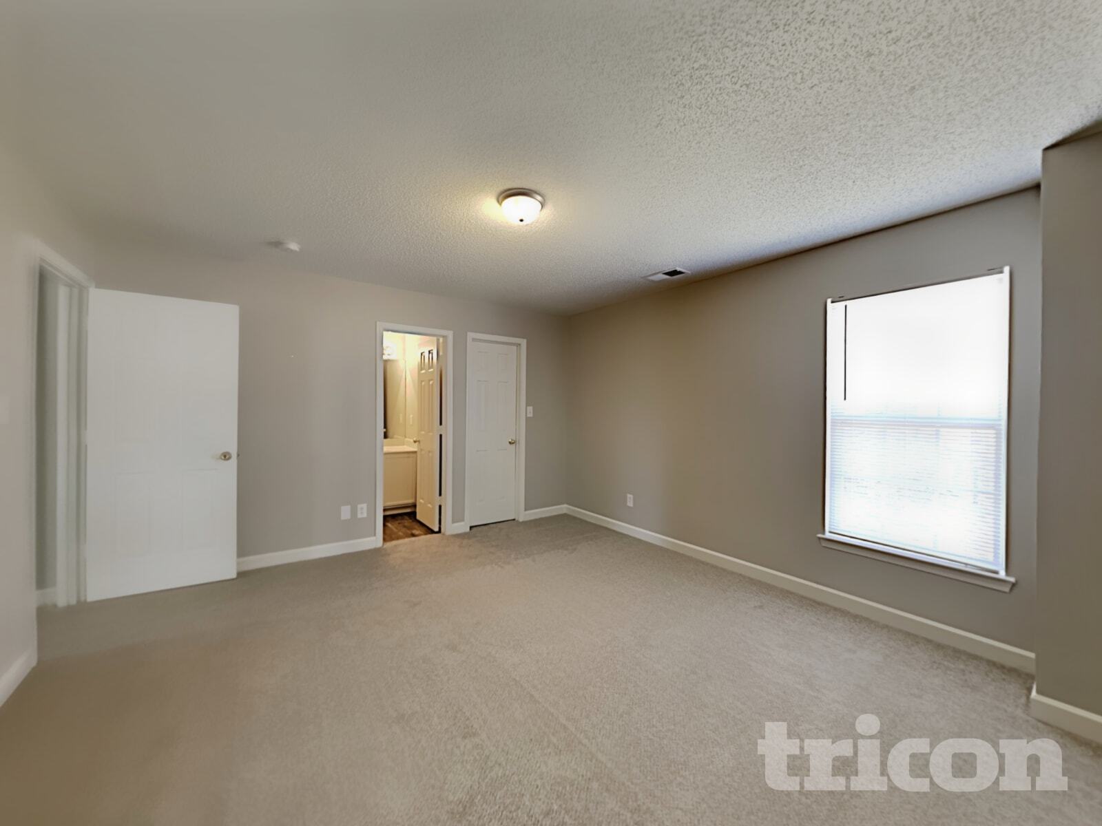 Building Photo - 7117 Red Bud Cir