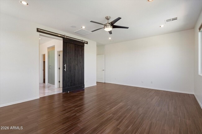 Building Photo - 26036 N 85th Dr