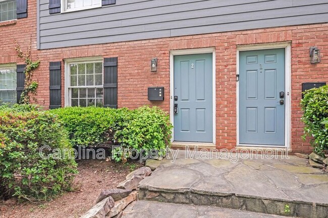 Building Photo - 638 Chipley Ave