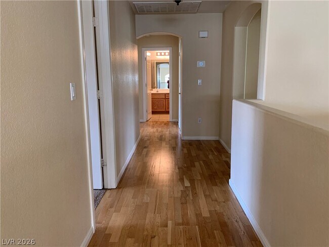 Building Photo - 294 Powerbilt Ave