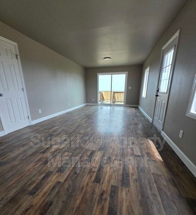 Building Photo - 3656 Interstate 80 Service Rd